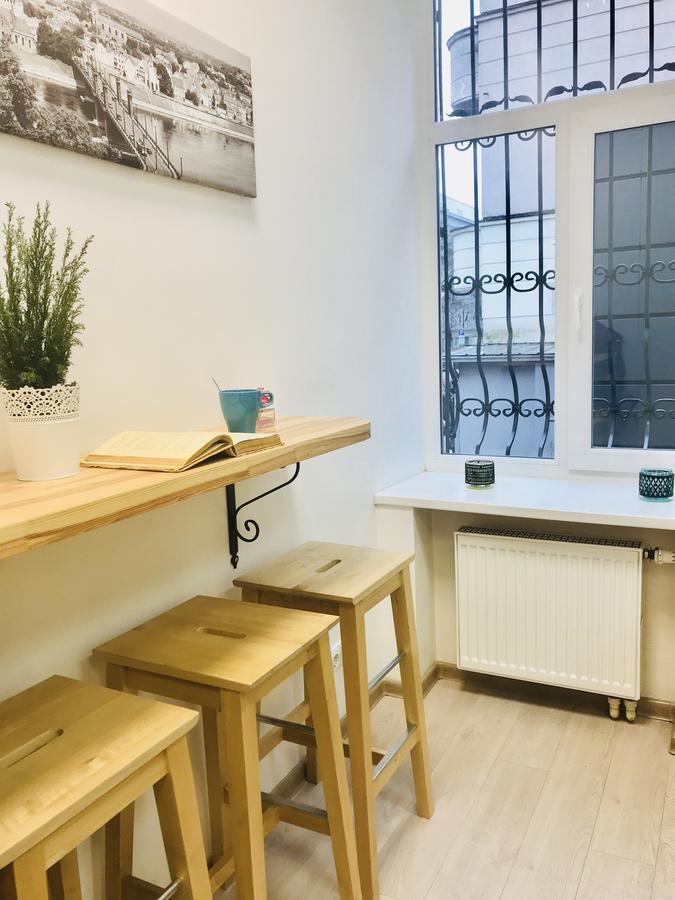 Laisves Avenue Hostel "Easy Kaunas" エクステリア 写真