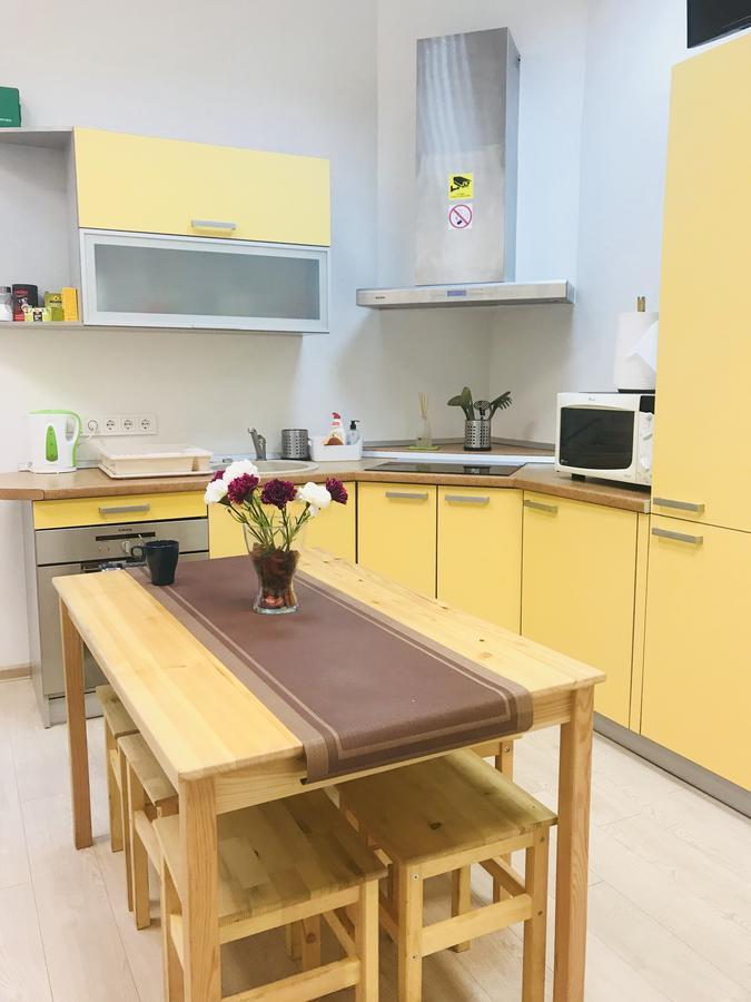 Laisves Avenue Hostel "Easy Kaunas" エクステリア 写真